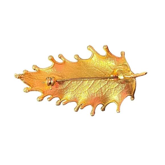 Gold Tone Leaf Brooch - Picture 3 of 3